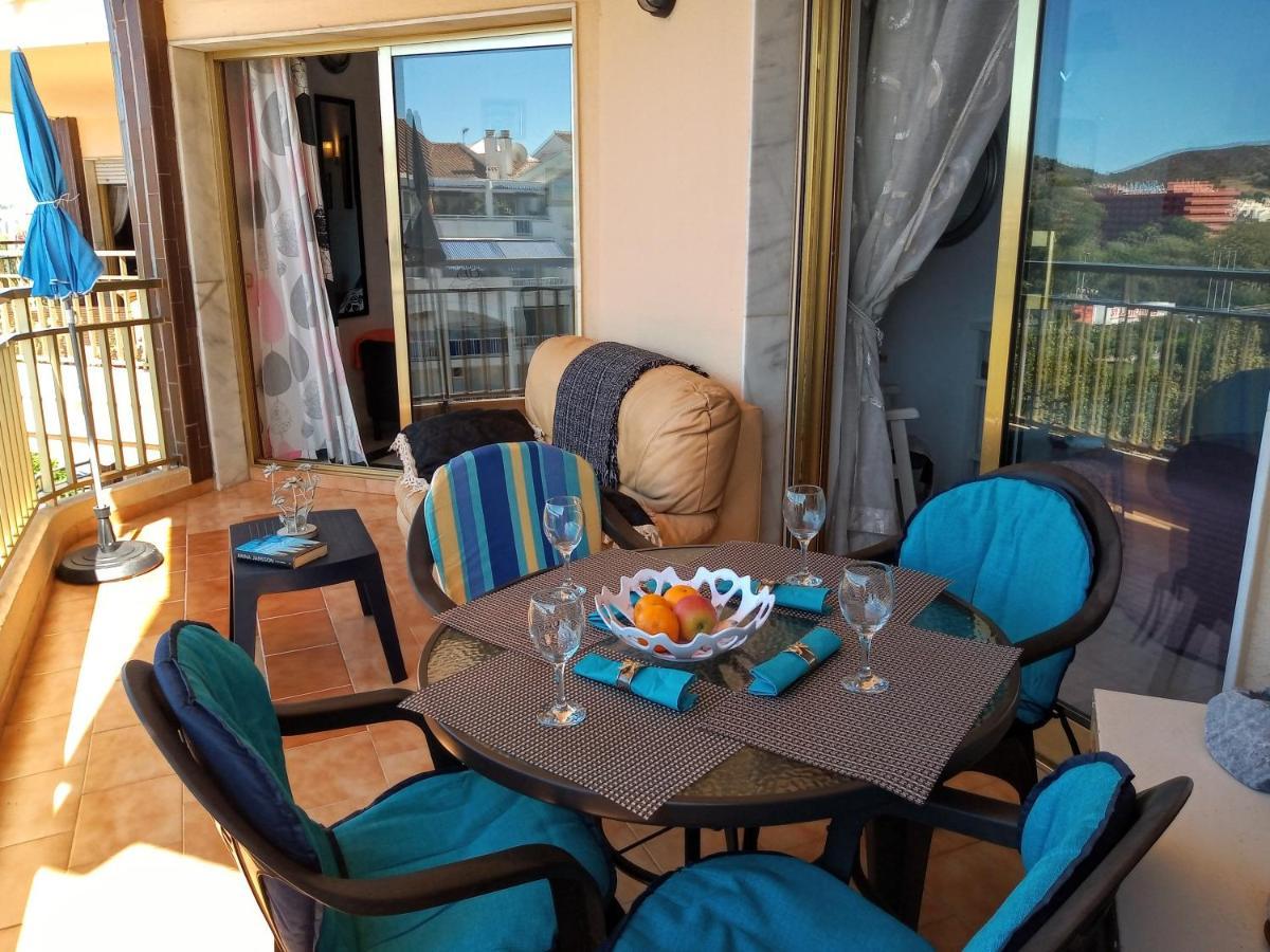 Fuengirola , Beach, Centre ,Balcony With Seaview, For 4 Persons Dış mekan fotoğraf